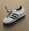 SL72 Natural Brushed Leather / Green