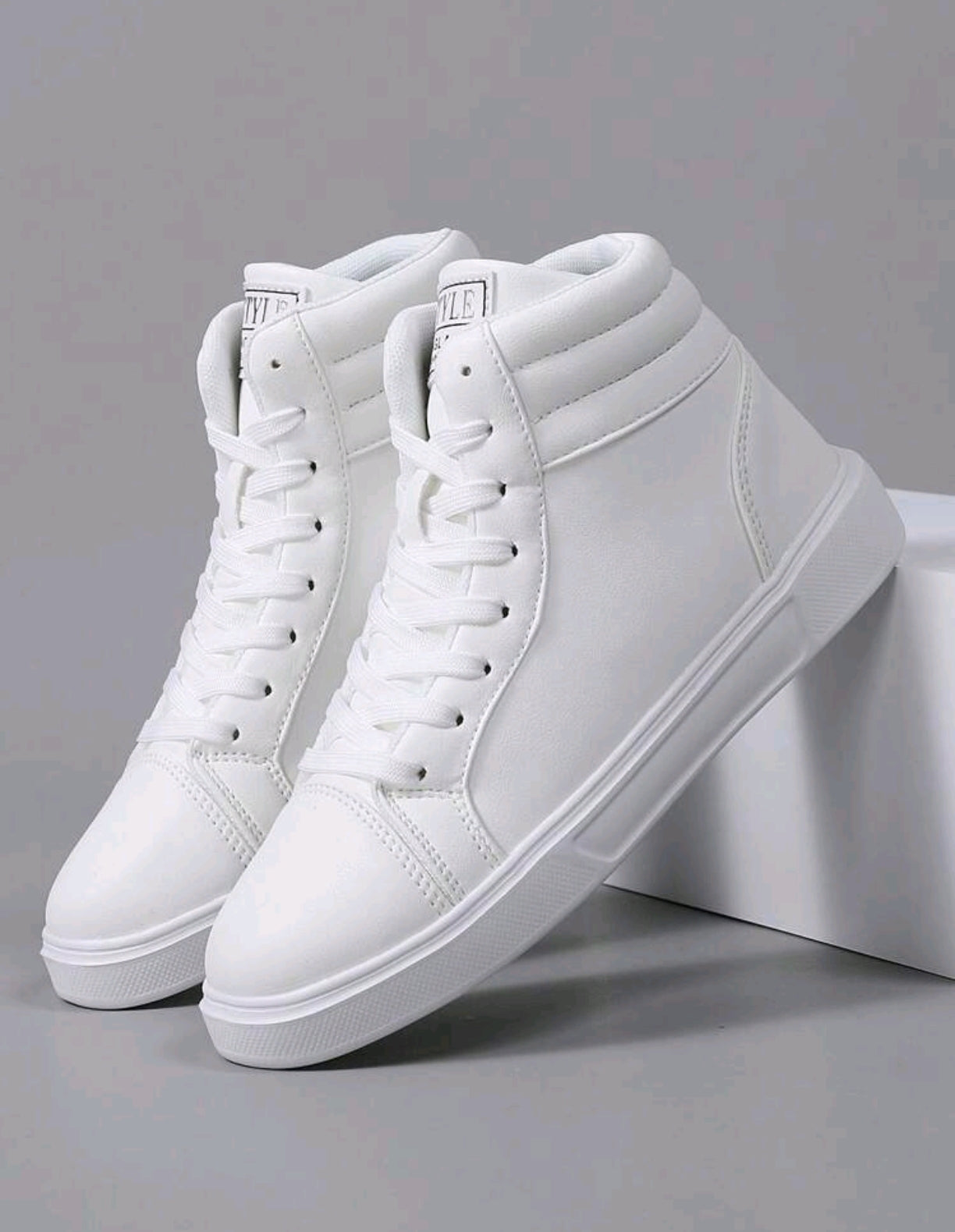 Hightop Sneakers Men