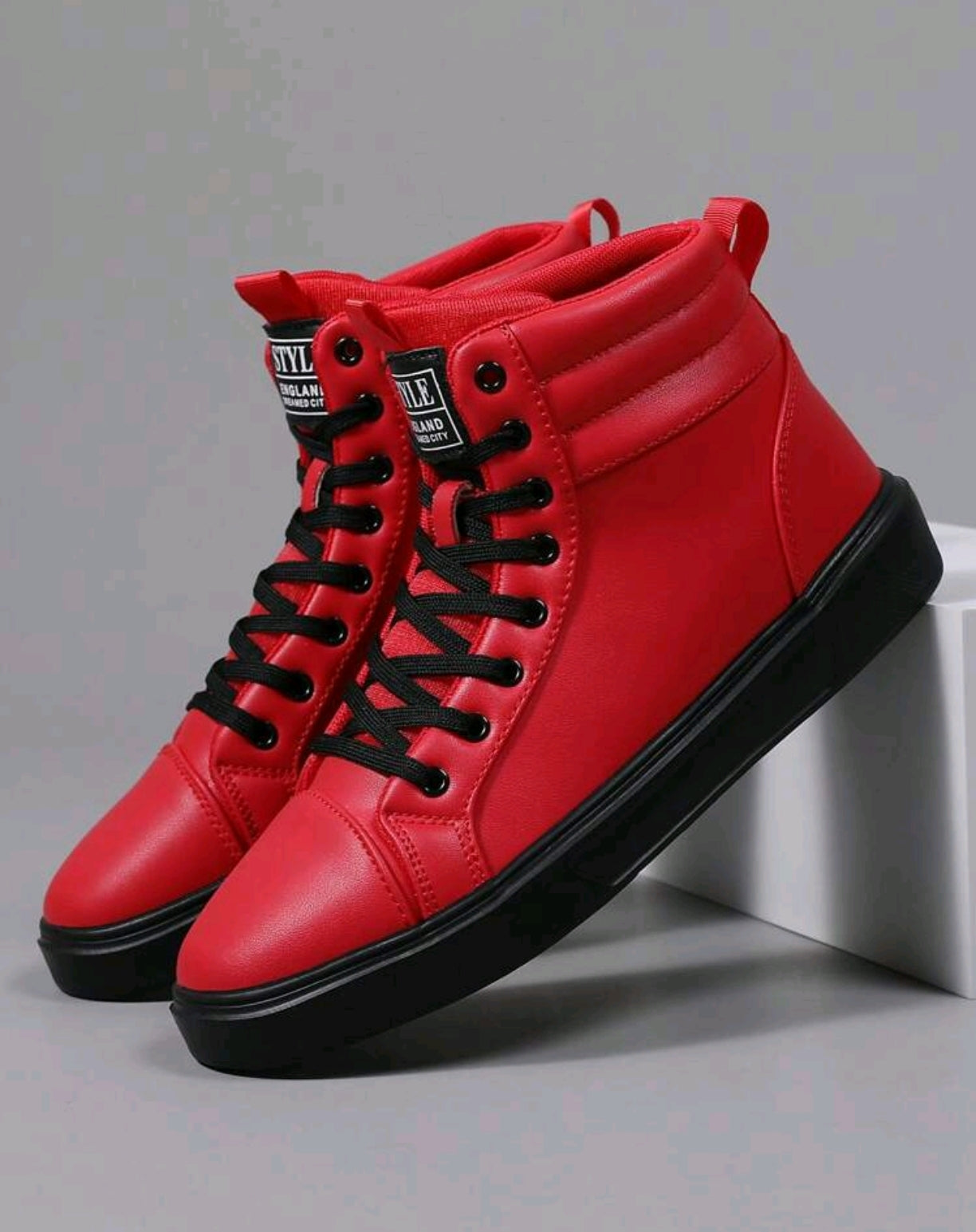 Hightop Sneakers Men